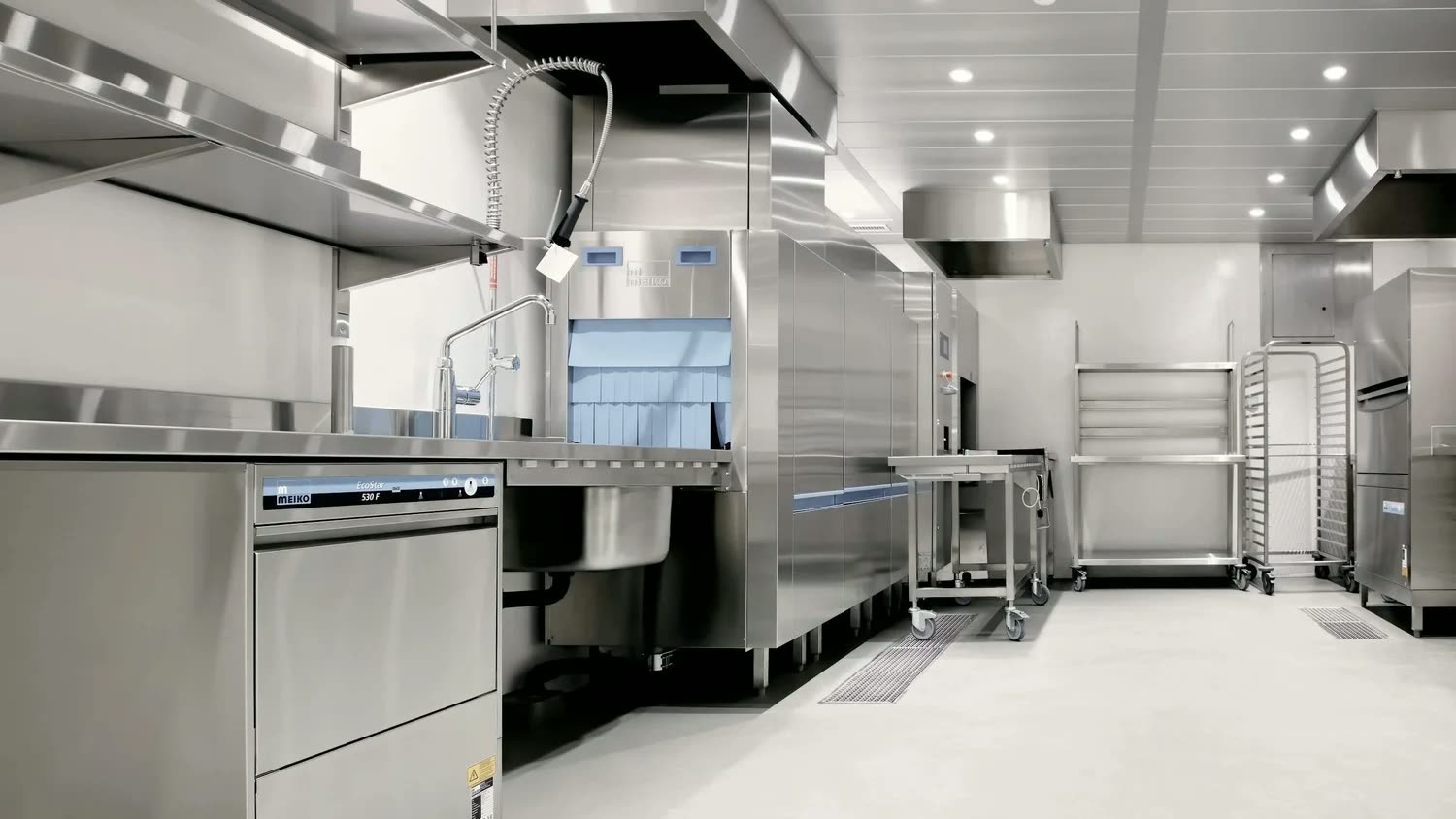 Commercial kitchen wash-up area kept compliant with Clearline grease trap service